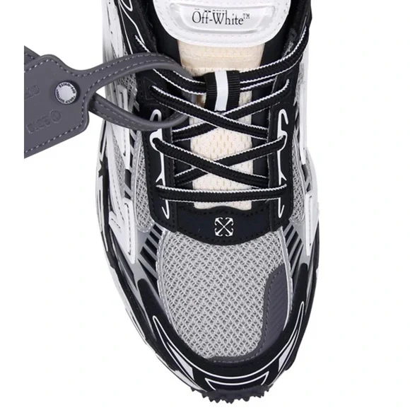 OFF WHITE Be Right Back Sneakers - Picture 2 of 5